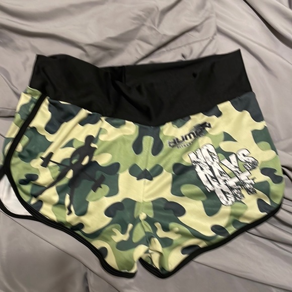 Human Fitness Gear Workout Shorts - Picture 1 of 2